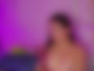 Andromedaaaaa's Live Sex Cam Show