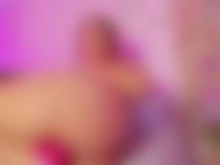 Andromedaaaaa's Live Sex Cam Show