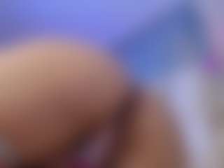 Live cam show with Andromedaaaaa - Brown Hair Toys on livesexfox.com