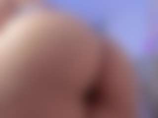 Andromedaaaaa's Live Sex Cam Show