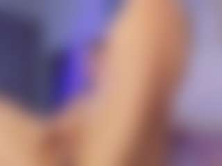 Andromedaaaaa's Live Sex Cam Show