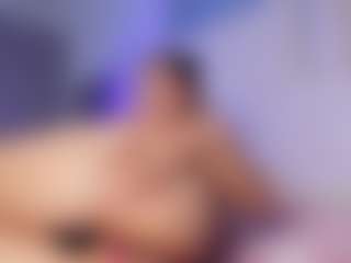 Live cam show with Andromedaaaaa - Shaved Pussy on madthumbs