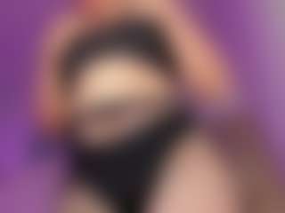 Andromedaaaaa's Live Sex Cam Show