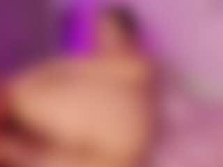Andromedaaaaa's Live Sex Cam Show