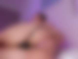 Andromedaaaaa's Live Sex Cam Show