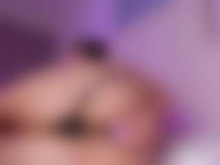 Andromedaaaaa's Live Sex Cam Show
