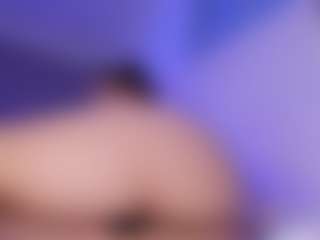Andromedaaaaa's Live Sex Cam Show