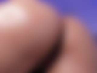Andromedaaaaa's Live Sex Cam Show