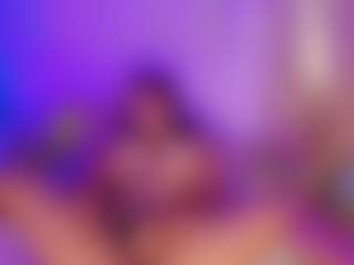 Andromedaaaaa's Live Sex Cam Show