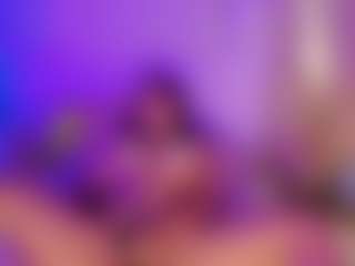 Andromedaaaaa's Live Sex Cam Show