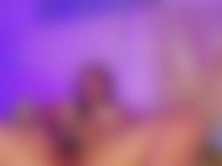 Andromedaaaaa's Live Sex Cam Show