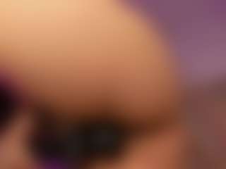 Andromedaaaaa's Live Sex Cam Show