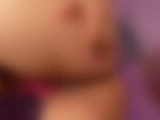 Andromedaaaaa's Live Sex Cam Show