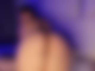 Andromedaaaaa's Live Sex Cam Show