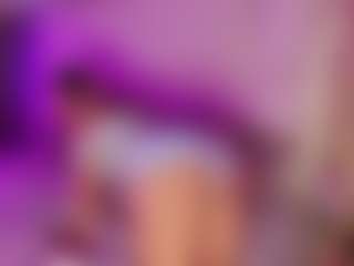Andromedaaaaa's Live Sex Cam Show
