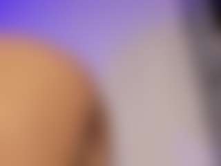 Andromedaaaaa's Live Sex Cam Show