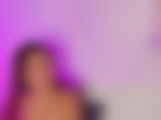 Andromedaaaaa's Live Sex Cam Show