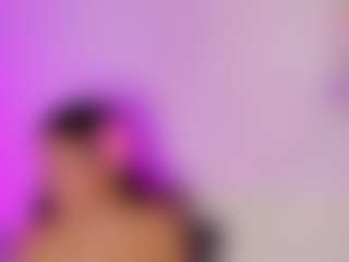 Andromedaaaaa's Live Sex Cam Show