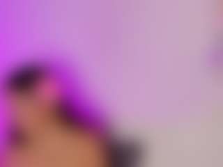 Andromedaaaaa's Live Sex Cam Show