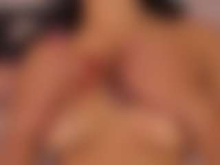 Live cam show with Scarlett-Vegga - Ass Bouncing on TottyGirls