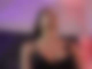 Live cam show with Scarlett-Vegga - Sexy on livesuperchat.net