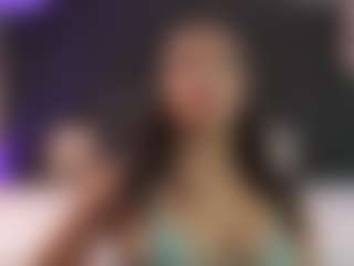 Live cam show with Scarlett-Vegga - Girlnextdoor on CamwithHer