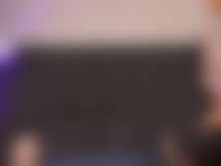 Live cam show with Scarlett-Vegga - Tease Red Hair on xheatlive.com
