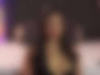 Live cam show with Scarlett-Vegga - Red Hair Young Adult on Camsoda