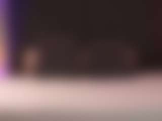Live cam show with Scarlett-Vegga - Red Hair Teen (18+) on SxyPornLive