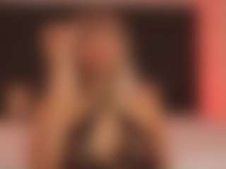 Live cam show with Scarlett-Vegga - Shaved Pussy on chickslive.net