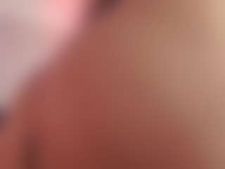 Live cam show with Scarlett-Vegga - Panties on Gym Cam Girls