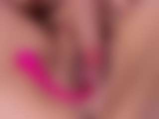 Laura Smith's Live Sex Cam Show