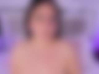 Laura Smith's Live Sex Cam Show