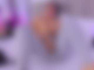 Laura Smith's Live Sex Cam Show
