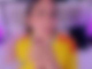 Live cam show with Laura Smith - Twerk on SinfulBabes