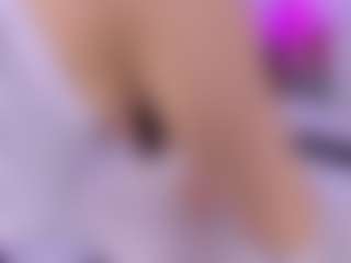 Live cam show with Laura Smith - Cowgirl on CamClone