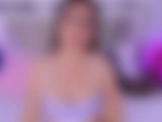 Live cam show with Laura Smith - Brown Hair on Taboo Cams XXX
