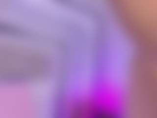 Laura Smith's Live Sex Cam Show