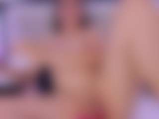 Laura Smith's Live Sex Cam Show