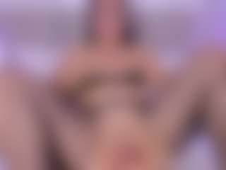 Laura Smith's Live Sex Cam Show