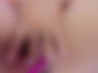 Laura Smith's Live Sex Cam Show