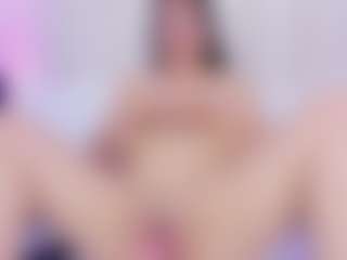 Laura Smith's Live Sex Cam Show