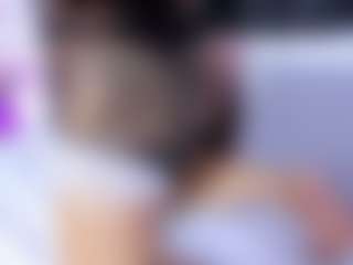 Live cam show with Laura Smith - Anal on googirlz