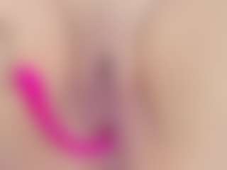 Laura Smith's Live Sex Cam Show