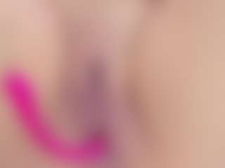 Laura Smith's Live Sex Cam Show