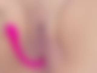 Laura Smith's Live Sex Cam Show