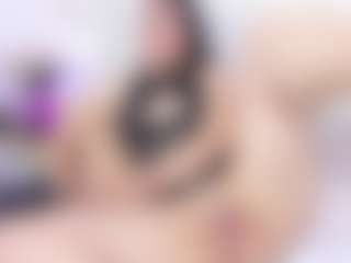 Live cam show with Laura Smith - Latina Teen (18+) on Camsoda Late Night | colombia