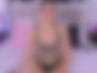 Laura Smith's Live Sex Cam Show