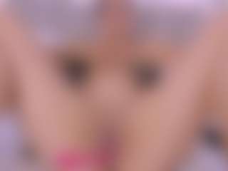 Laura Smith's Live Sex Cam Show