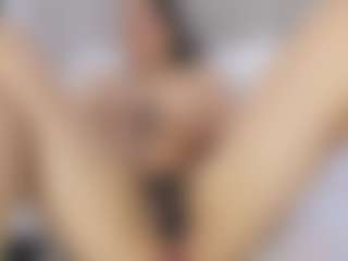 Laura Smith's Live Sex Cam Show